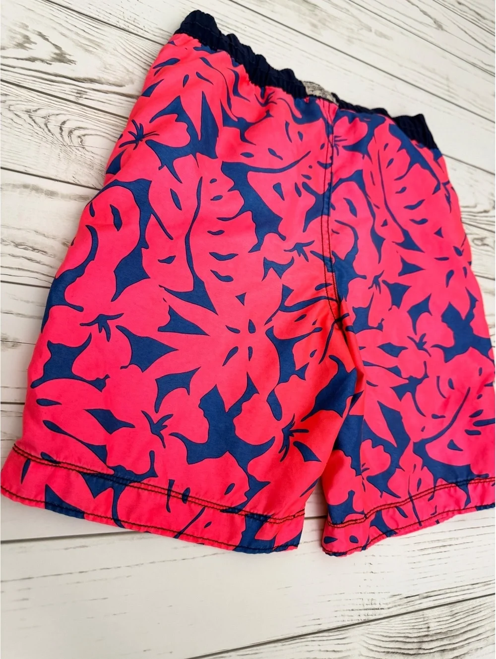 GAP Kids Medium Boys Swim Trunks Navy Blue Red Leaf Print